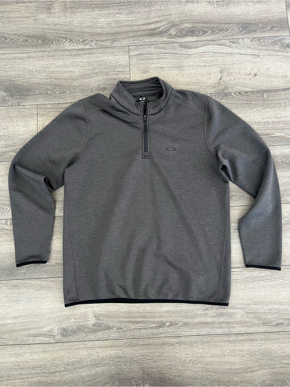 Oakley Men's Charcoal Gray Half-Zip Pullover
